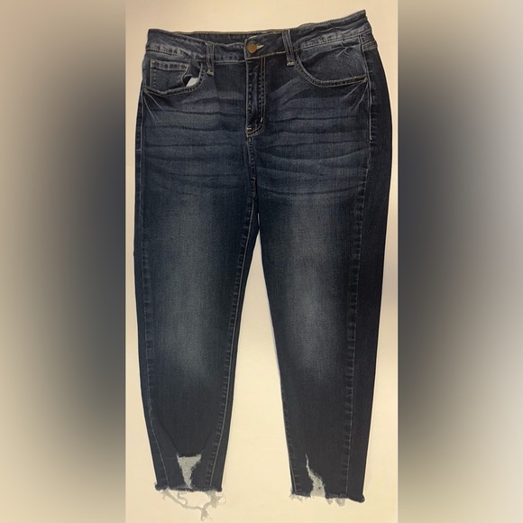 KanCan Denim - Kancan Signature Mid Rise Ankle Skinny‎ Capri Jeans Women's Size 30 Distressed